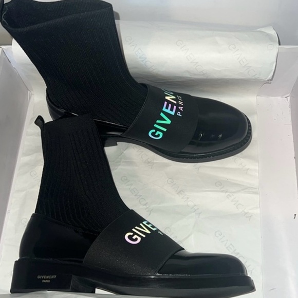 Givenchy Shoes - Givenchy Black Leather Sole